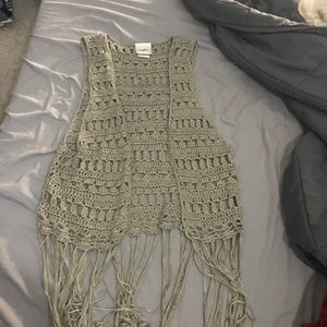 daytrip, medium sized knitted vest